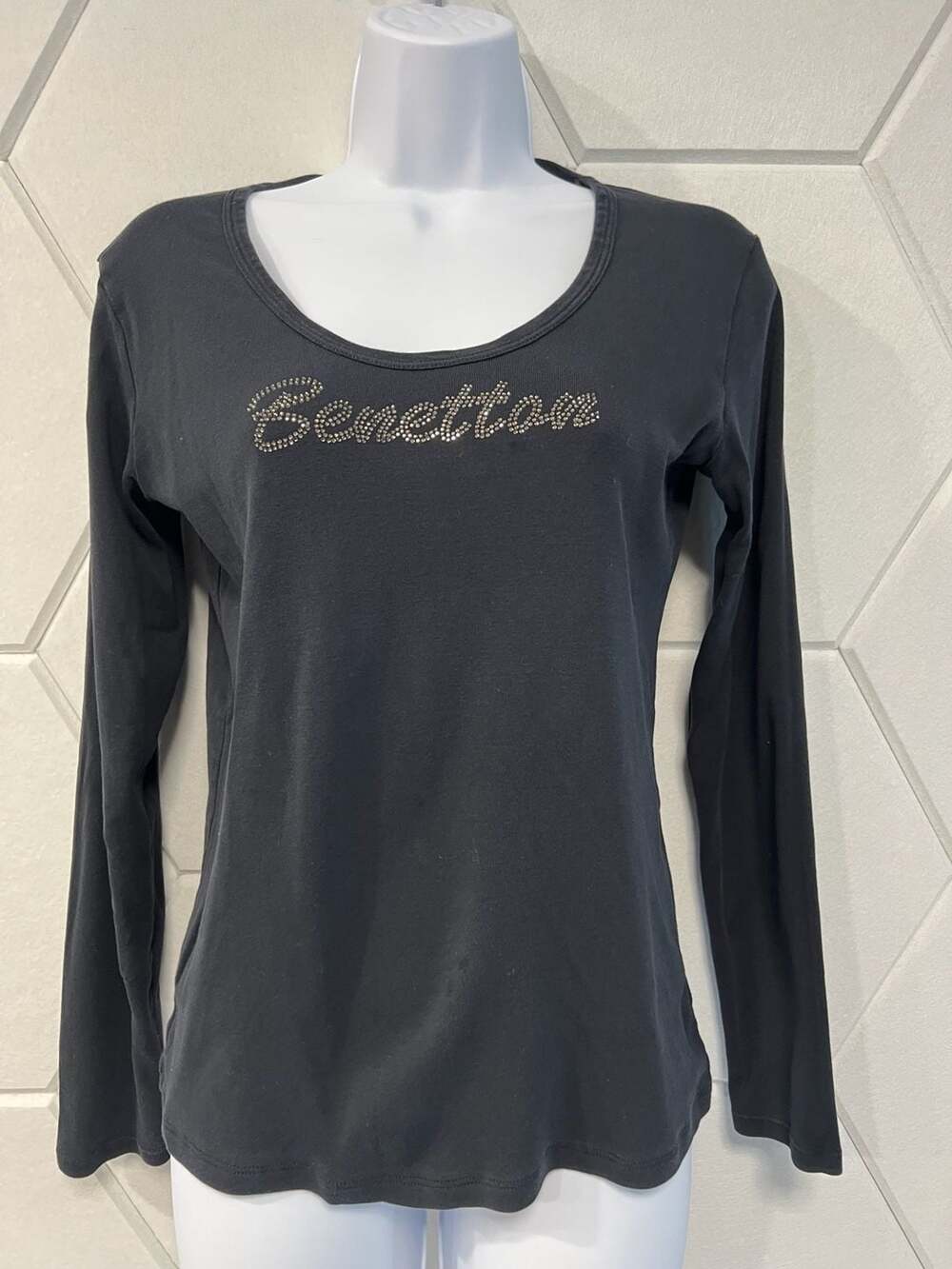 Vintage,United Colors of Benetton Black Long Sleeve Rhinestone Logo T-Shirt